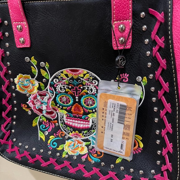 P&G Sugar Skull Conceal & Carry Purse NWT - Picture 2 of 7